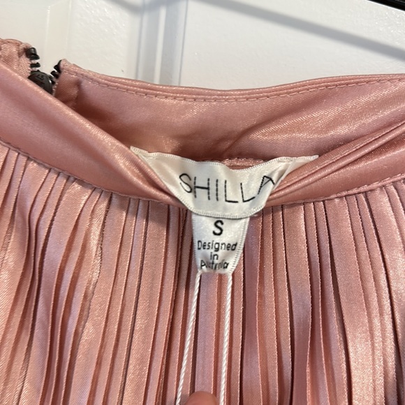 Set (top & skirt) - Picture 6 of 9